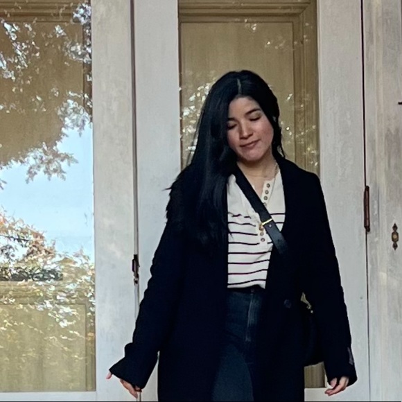 dearlyellie